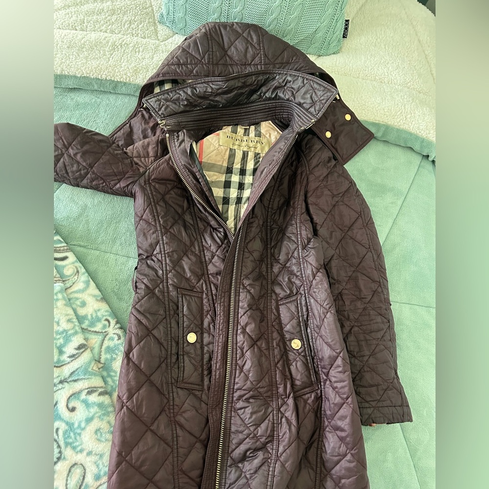 Burberry coat - Picture 5 of 10